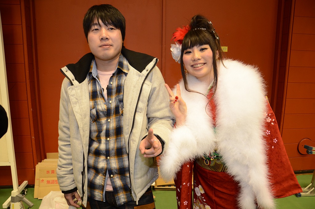 http://www.hako-youth.com/mt/120109seijinsai_7_2.jpg